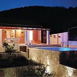 20 Tatil Evi Prižba